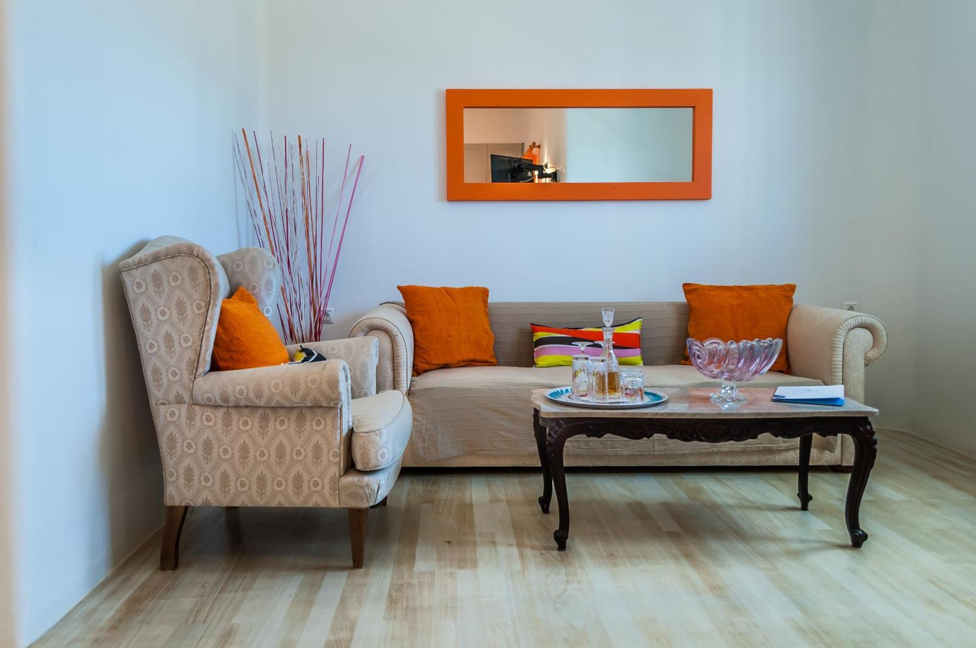 Eiriana Luxury Suites Plaka  Extérieur photo