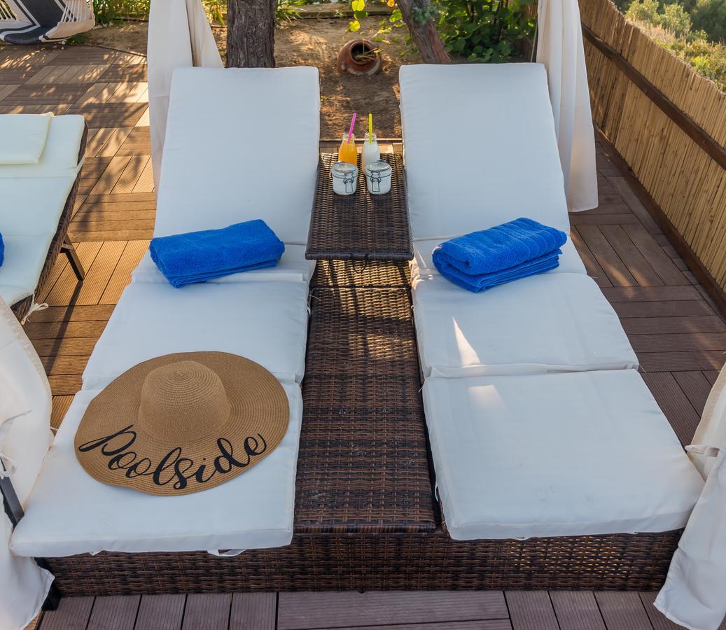 Eiriana Luxury Suites Plaka  Extérieur photo